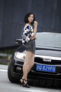 香车美女最新爆料视频,揭秘幕后故事与精彩瞬间